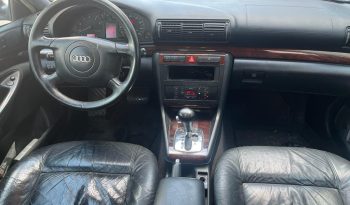 
									Audi A4 lleno								