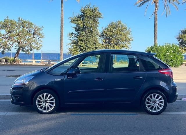 
								Citroen C4 Picasso 2009 lleno									