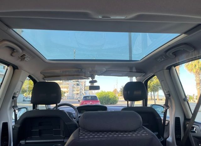 
								Citroen C4 Picasso 2009 lleno									