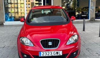 
									SEAT Altea XL 2010 lleno								