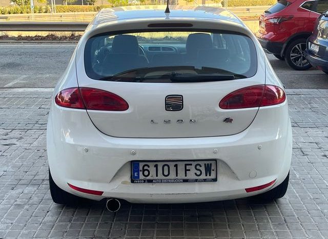 
								SEAT Leon 2007 lleno									