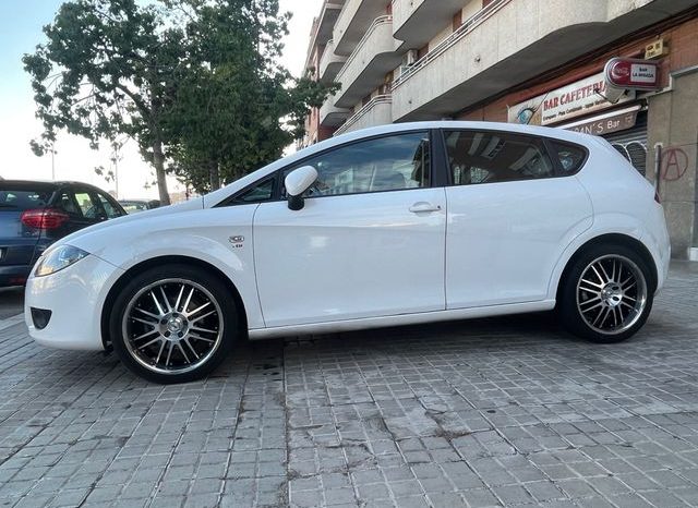 
								SEAT Leon 2007 lleno									