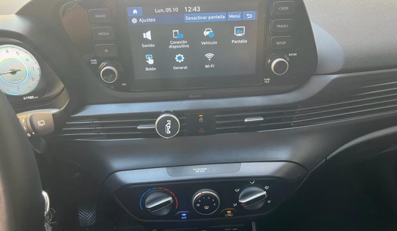 
								Hyundai i20 lleno									
