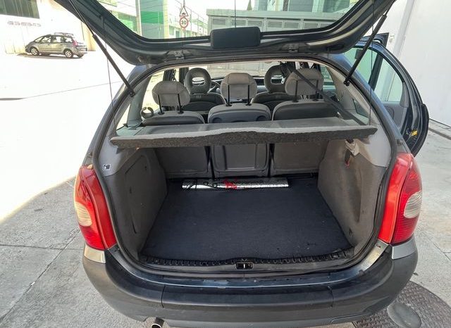 
								Citroen Xsara 2009 lleno									