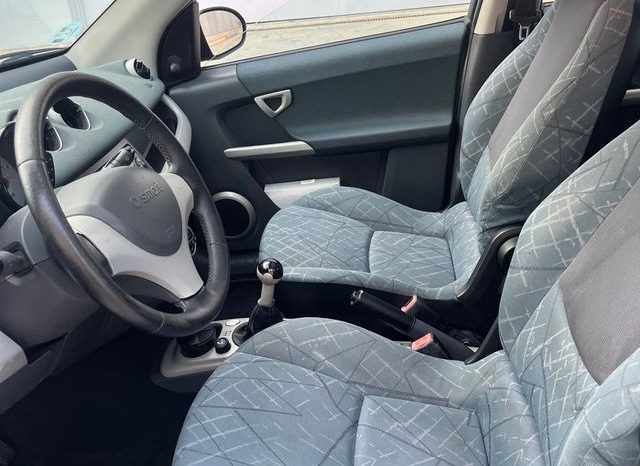 
								SMART FORTFOUR 2007 lleno									