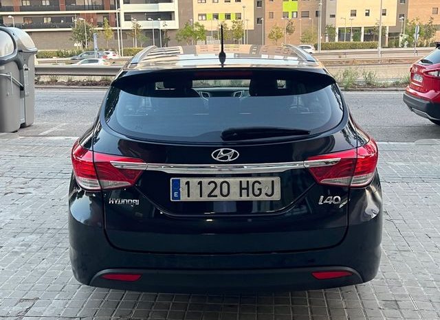 
								Hyundai i40 2011 lleno									