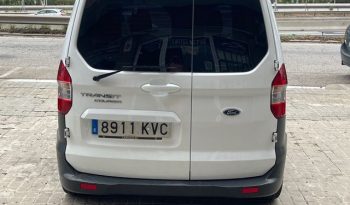 
									Ford Transit Courier 2019 lleno								