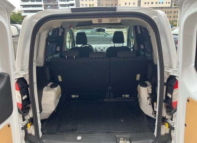 
								Ford Transit Courier 2019 lleno									
