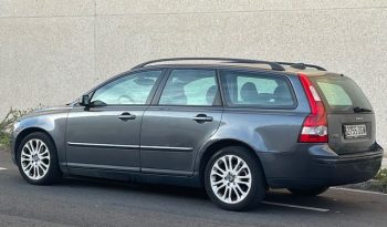 
									Volvo V50 2005 lleno								