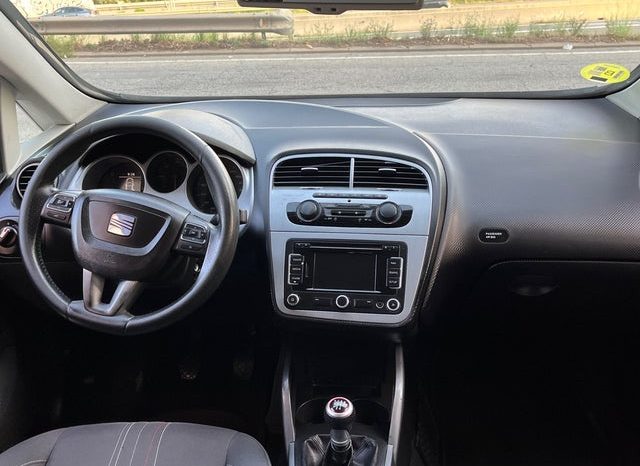 
								SEAT Altea 2012 lleno									