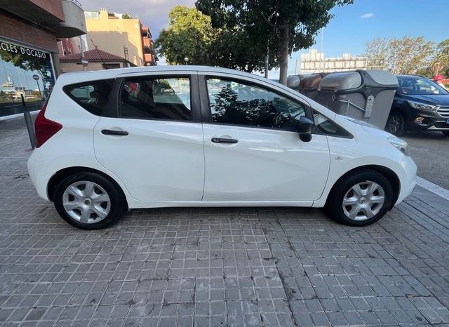 
								Nissan Note 2015 lleno									