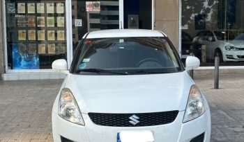 
									Suzuki Swift 2012 lleno								