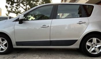 
									RENAULT SCENIC 2012 lleno								