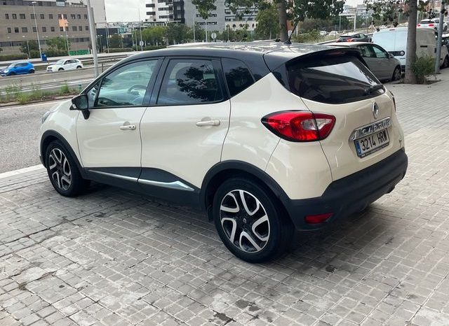 
								Renault Captur 2013 lleno									