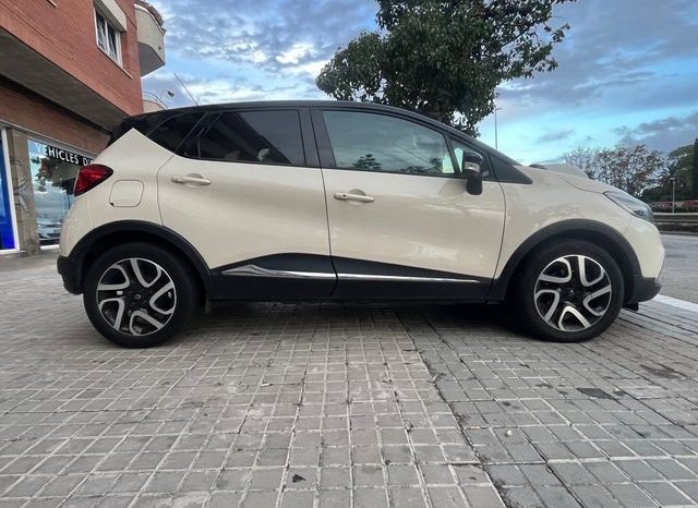 
								Renault Captur 2013 lleno									