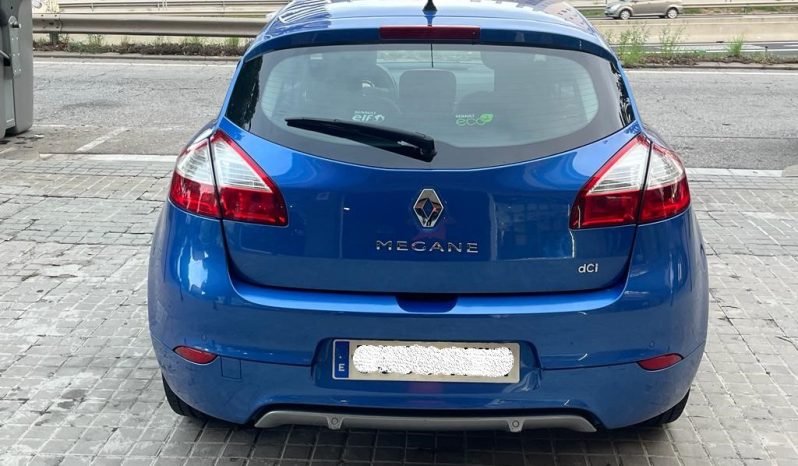 
								Renault Megane 2014 lleno									
