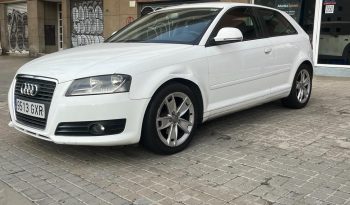 
									Audi A3 2010 lleno								