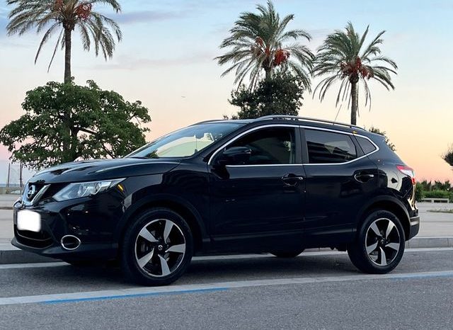 
								Nissan Qashqai 2015 lleno									