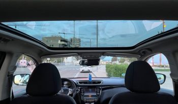 
									Nissan Qashqai 2015 lleno								