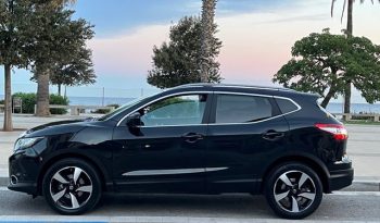 
									Nissan Qashqai 2015 lleno								