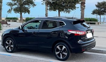 
									Nissan Qashqai 2015 lleno								