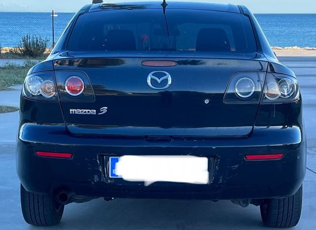 
								MAZDA 3 2008 lleno									