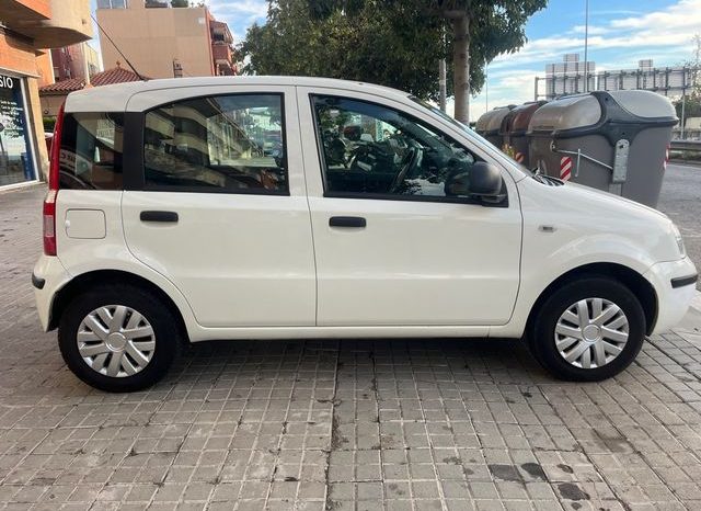 
								Fiat Panda 2012 lleno									