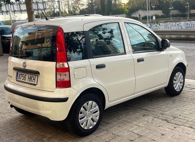 
								Fiat Panda 2012 lleno									