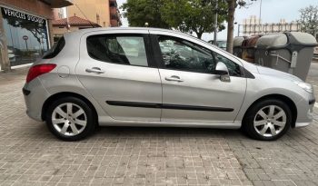 
									Peugeot 308 2008 lleno								