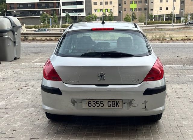 
								Peugeot 308 2008 lleno									