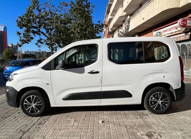 
								Citroen Berlingo 2019 lleno									