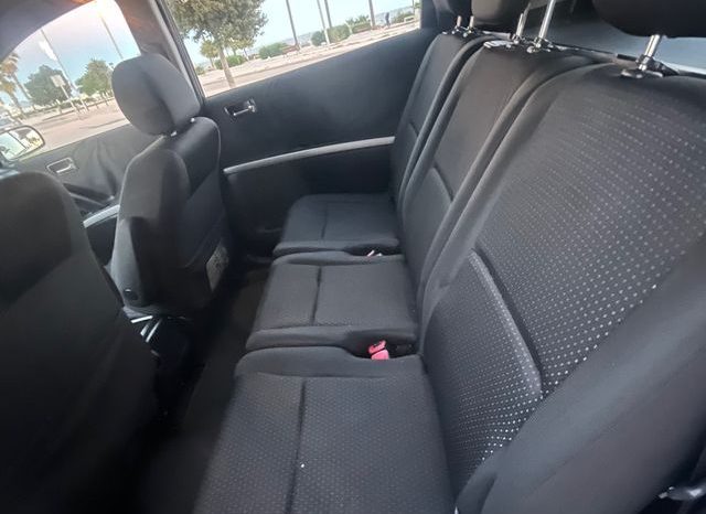 
								Toyota Corolla 2007 lleno									