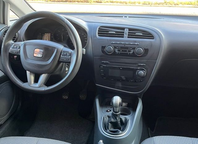
								SEAT Leon 2012 lleno									
