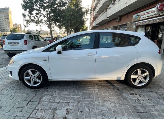 
								SEAT Leon 2012 lleno									