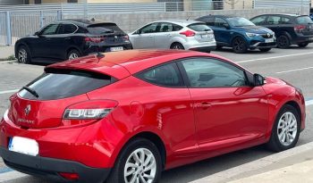 
									Renault Megane 2016 lleno								