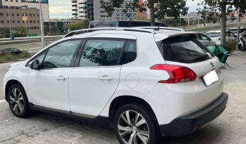 
									Peugeot 2008 2015 lleno								