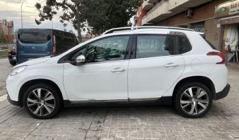
									Peugeot 2008 2015 lleno								