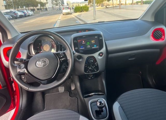 
								Toyota Aygo 2019 lleno									