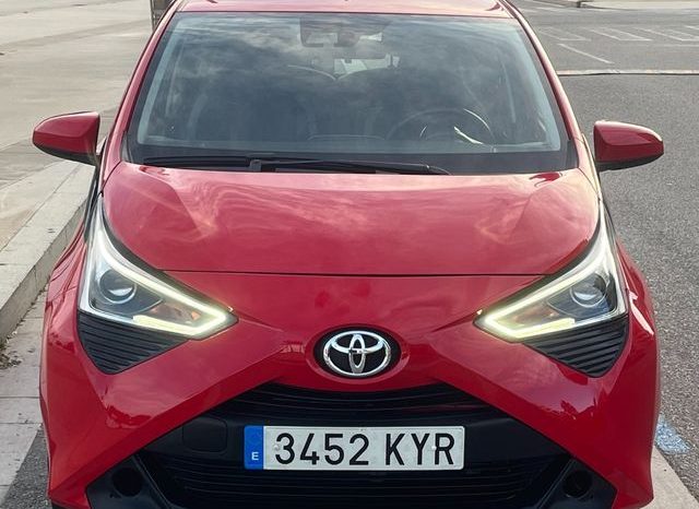 
								Toyota Aygo 2019 lleno									