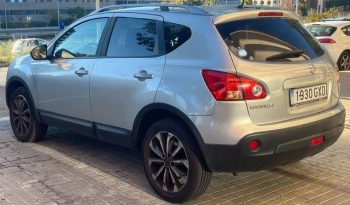 
									Nissan Qashqai 2010 lleno								