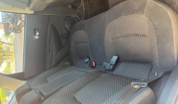
									Nissan Qashqai 2010 lleno								