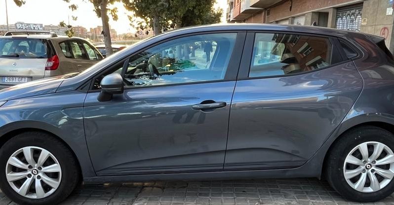 
								Renault Clio 2022 lleno									