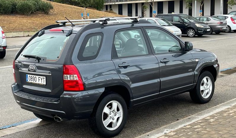 
								KIA Sportage 2007 lleno									