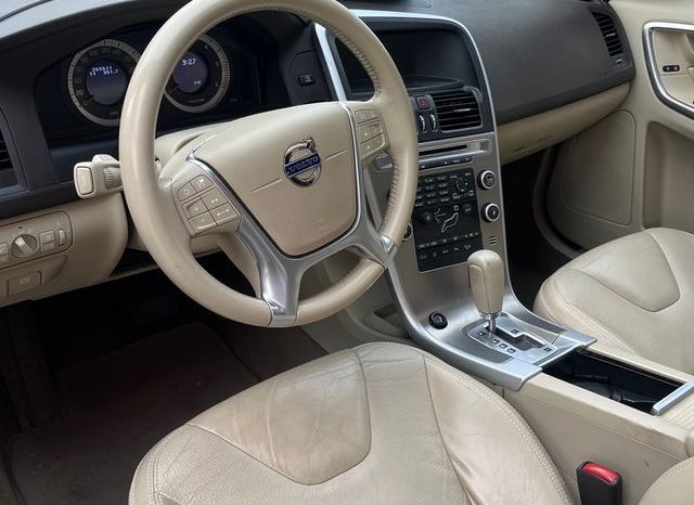 
								Volvo XC60 2009 lleno									