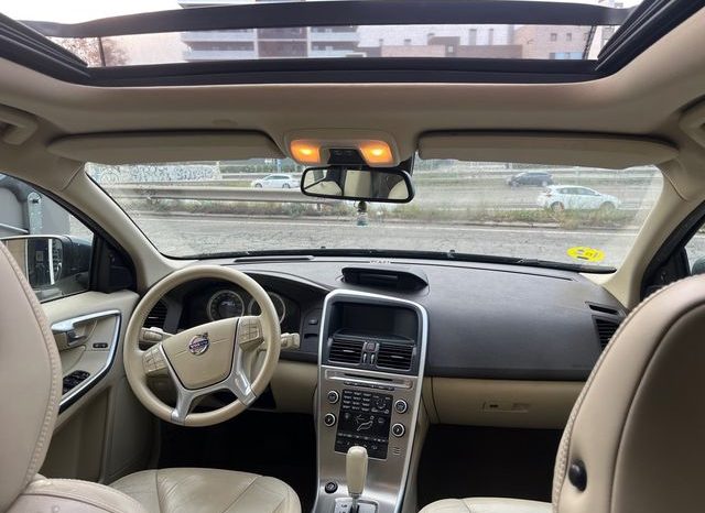 
								Volvo XC60 2009 lleno									