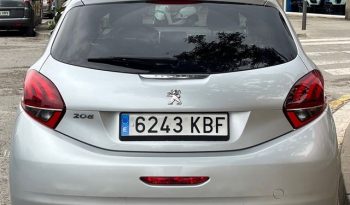 
									Peugeot 208 2017 lleno								