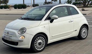 
									Fiat 500 2010 lleno								