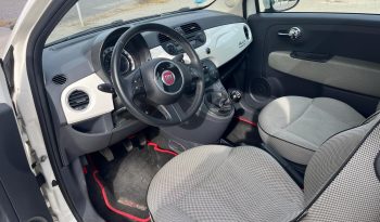 
									Fiat 500 2010 lleno								