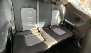 
									KIA Ceed 2014 lleno								