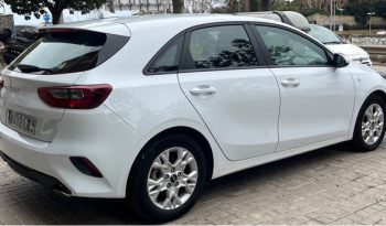
									KIA Ceed 2022 lleno								